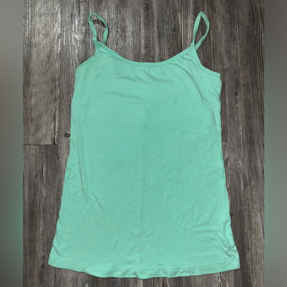 🌼FREE W/ $5+ PURCHASE Old Navy Fitted Cami Tank